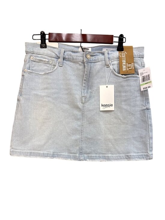 Kensie Dresses & Skirts - Kensie Vintage Luxe Light Wash Denim Mini Skirt Size 8/29 NWT